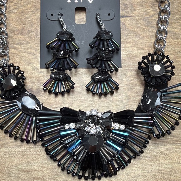 Inc Black Statement Bib Necklace Art Deco Gothic Glam 18" Necklace With Earrings - Picture 3 of 6